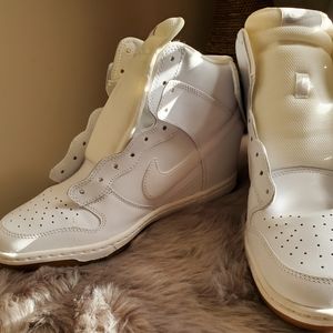 Womens wedge sneaker